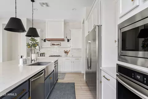Kitchen - 3908 Elmwood St, Mesa, AZ 85205 photo 1 of 5