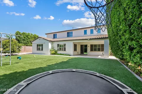 Exterior - 3908 Elmwood St, Mesa, AZ 85205 photo 5 of 8