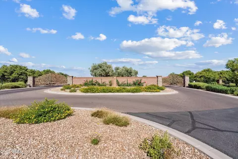 View/Area - 3908 Elmwood St, Mesa, AZ 85205 photo 4 of 4