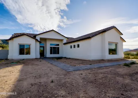 11715 S 39th Ave, Laveen, AZ 85339