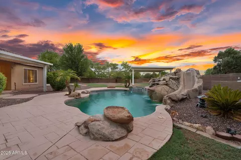 Exterior - 4227 E Ravenswood Dr, Gilbert, AZ 85298 photo 19 of 25