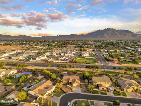 View/Area - 4227 E Ravenswood Dr, Gilbert, AZ 85298 photo 3 of 11