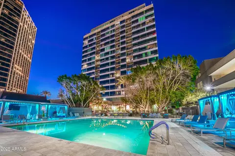 Exterior - 1 E Lexington Ave #1309, Phoenix, AZ 85012 photo 1 of 2