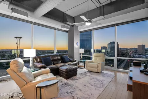 Living - 1 E Lexington Ave #1309, Phoenix, AZ 85012 photo 1 of 4