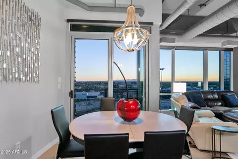Dining - 1 E Lexington Ave #1309, Phoenix, AZ 85012 photo 2 of 2