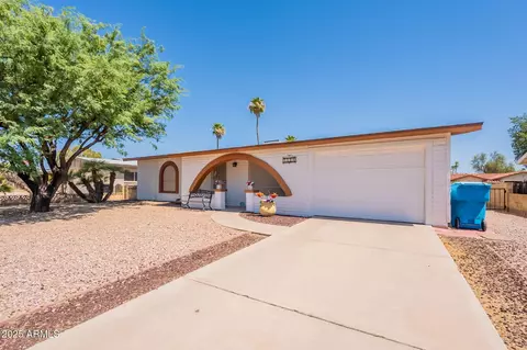 2114 E Tierra Buena Ln, Phoenix, AZ 85022