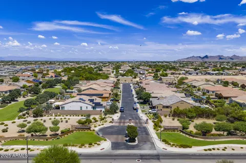 View/Area - 2850 E Bellerive Dr, Gilbert, AZ 85298 photo 5 of 10