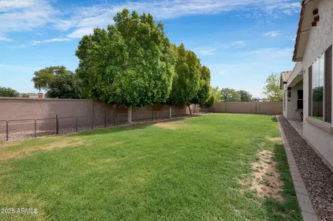 Exterior - 2850 E Bellerive Dr, Gilbert, AZ 85298 photo 7 of 7