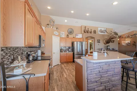 Kitchen - 2802 E Bealey Ave, Coolidge, AZ 85128 photo 4 of 4