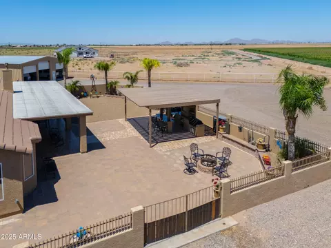 Exterior - 2802 E Bealey Ave, Coolidge, AZ 85128 photo 5 of 26