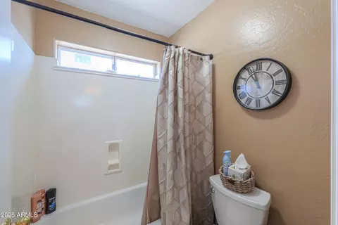 Bath - 2802 E Bealey Ave, Coolidge, AZ 85128 photo 3 of 7