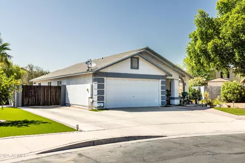 8502 E Carol Ave, Mesa, AZ 85208