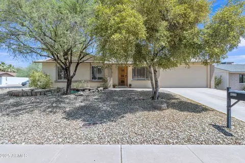 4226 E La Puente Ave, Phoenix, AZ 85044