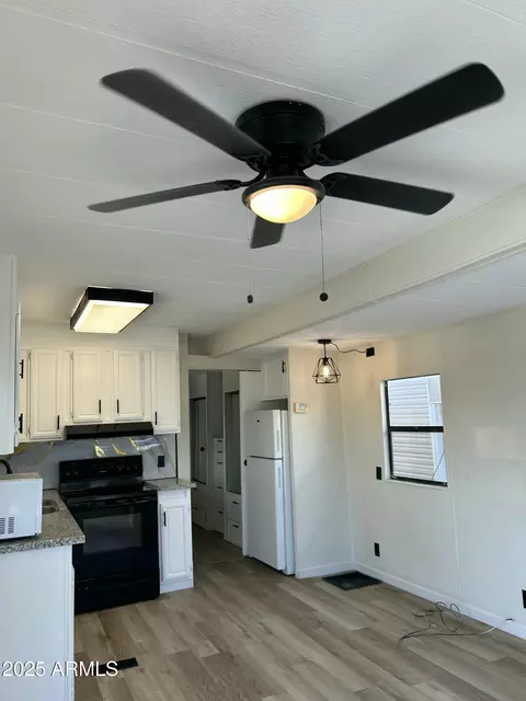106 E Hedge Dr, Florence, AZ 85132