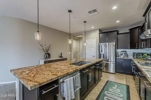 Kitchen - 3691 E Ficus Way, Gilbert, AZ 85298 photo 6 of 7