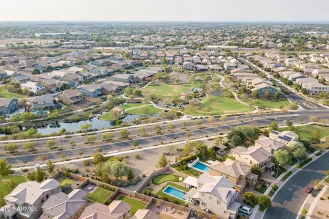 View/Area - 3691 E Ficus Way, Gilbert, AZ 85298 photo 5 of 22