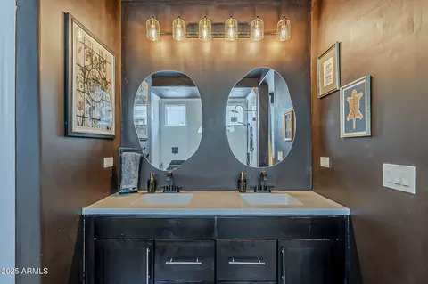 Bath - 3691 E Ficus Way, Gilbert, AZ 85298 photo 1 of 5