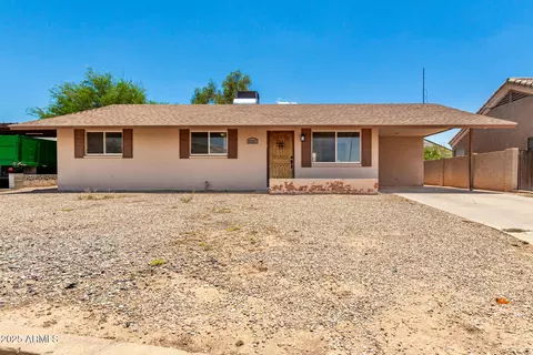 9287 W Magnum Dr, Arizona City, AZ 85123