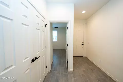 5730 W Odeum Ln, Phoenix, AZ 85043 photo 33