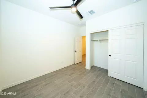 5730 W Odeum Ln, Phoenix, AZ 85043 photo 32