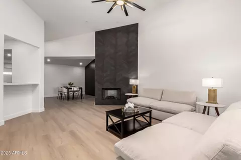7777 E 2nd St #303, Scottsdale, AZ 85251