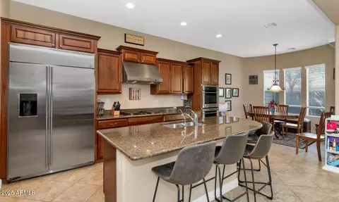 Kitchen - 3923 E Rockingham Rd, Phoenix, AZ 85050 photo 1 of 3