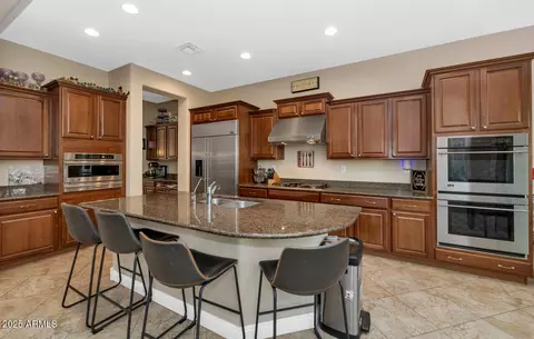 Kitchen - 3923 E Rockingham Rd, Phoenix, AZ 85050 photo 2 of 3