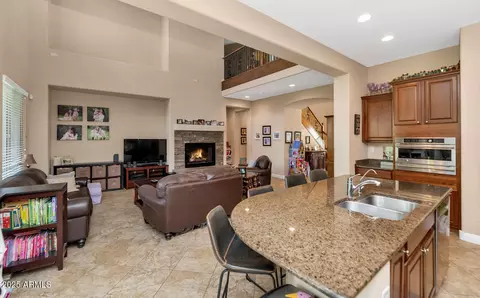 Entry Way - 3923 E Rockingham Rd, Phoenix, AZ 85050 photo 1 of 3