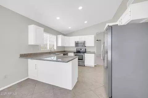 4509 E Silverwood Dr, Phoenix, AZ 85048 photo 14