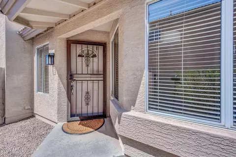 4509 E Silverwood Dr, Phoenix, AZ 85048 photo 2