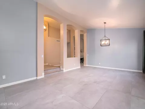 720 E Goldenrod St, Phoenix, AZ 85048 photo 8
