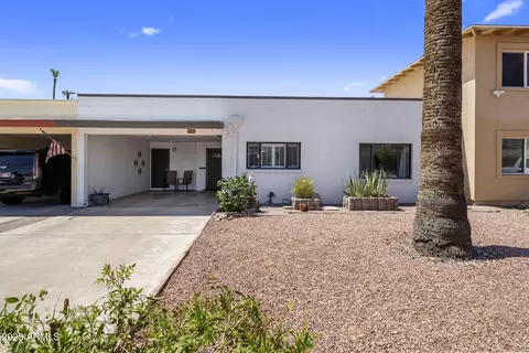 7701 E Meadowbrook Ave, Scottsdale, AZ 85251