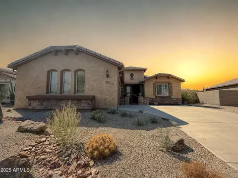 464 W Bismark St, San Tan Valley, AZ 85143