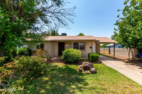 1051 W 9th Pl, Mesa, AZ 85201
