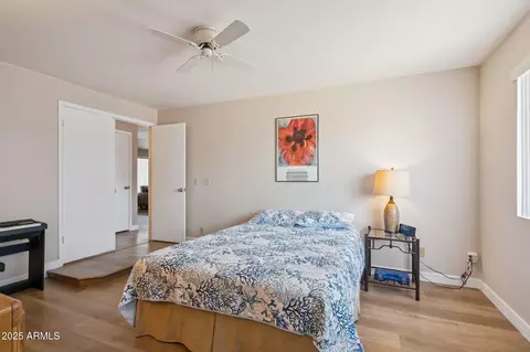 Bedroom - 3937 W Sweetwater Ave, Phoenix, AZ 85029 photo 2 of 4