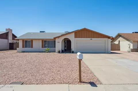 Exterior - 3937 W Sweetwater Ave, Phoenix, AZ 85029 photo 1 of 3