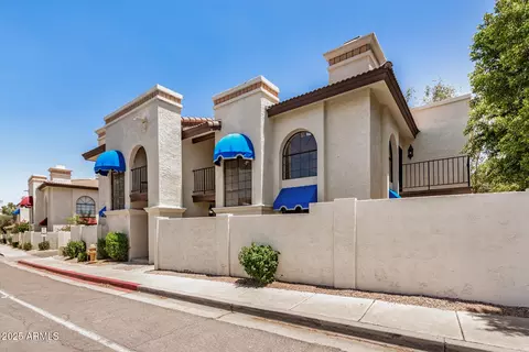 Exterior - 8857 S 48th St #2, Phoenix, AZ 85044 photo 3 of 12