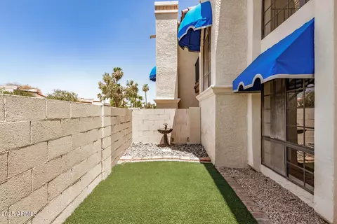 Exterior - 8857 S 48th St #2, Phoenix, AZ 85044 photo 5 of 12