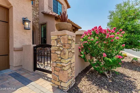Exterior - 9047 E Indigo St, Mesa, AZ 85207 photo 3 of 13