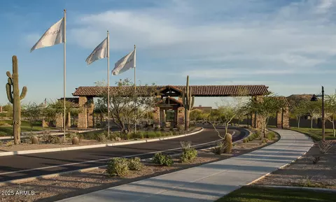 View/Area - 9047 E Indigo St, Mesa, AZ 85207 photo 5 of 11