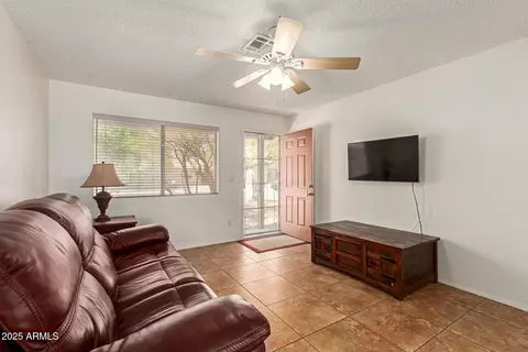 525 N 94th Way, Mesa, AZ 85207 photo 4