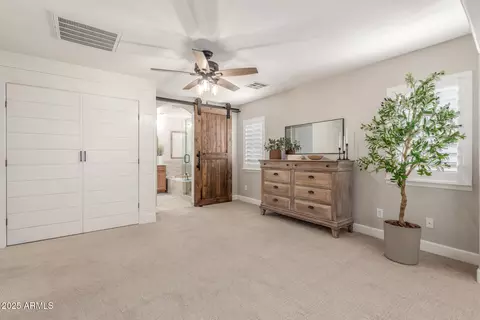 Entry Way - 3649 E Waite Ln, Gilbert, AZ 85295 photo 3 of 4