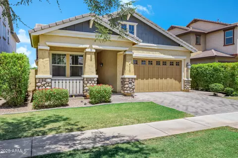 Exterior - 3122 E Appaloosa Rd, Gilbert, AZ 85296 photo 2 of 9