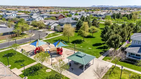 View/Area - 3122 E Appaloosa Rd, Gilbert, AZ 85296 photo 2 of 6