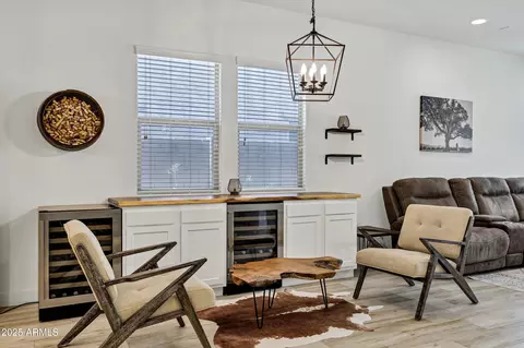 Living - 3122 E Appaloosa Rd, Gilbert, AZ 85296 photo 1 of 3