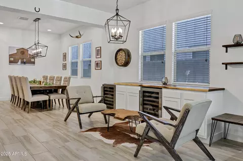 Dining - 3122 E Appaloosa Rd, Gilbert, AZ 85296 photo 4 of 4