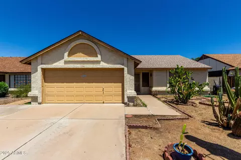3146 W Irma Ln, Phoenix, AZ 85027