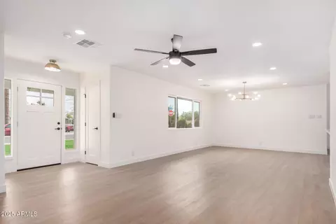 Living - 1202 E Palmaire Ave, Phoenix, AZ 85020 photo 1 of 3