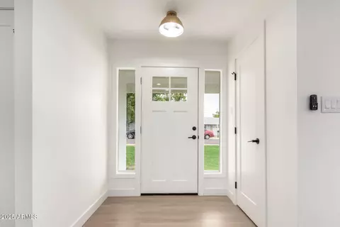 Entry Way - 1202 E Palmaire Ave, Phoenix, AZ 85020 photo 1 of 1