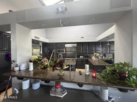 Kitchen - 14623 N 15th Dr, Phoenix, AZ 85023 photo 2 of 2